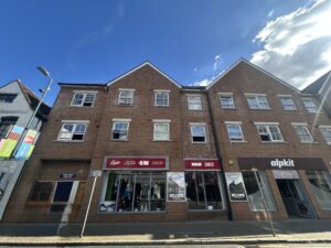 Old London Road Kingston Upon Thames KT2 6QD
